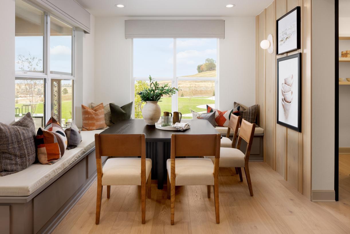 Toll Brothers at Ken-Caryl Ranch - Vistas Collection por Toll Brothers en Denver Colorado