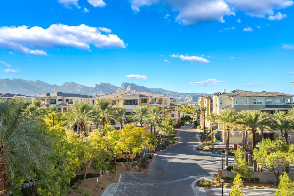 casa en Mira Villa por Toll Brothers