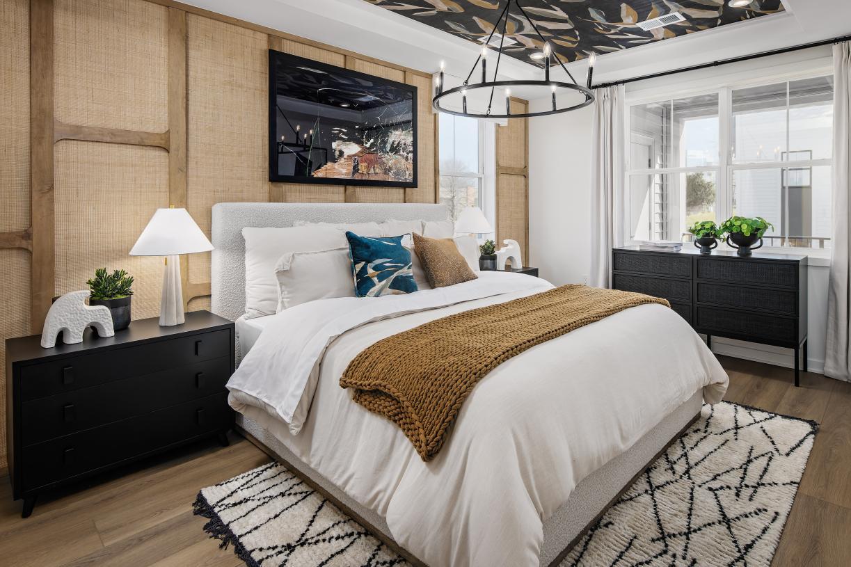 4753 Sully Point Ln (Edmond Woodbury)