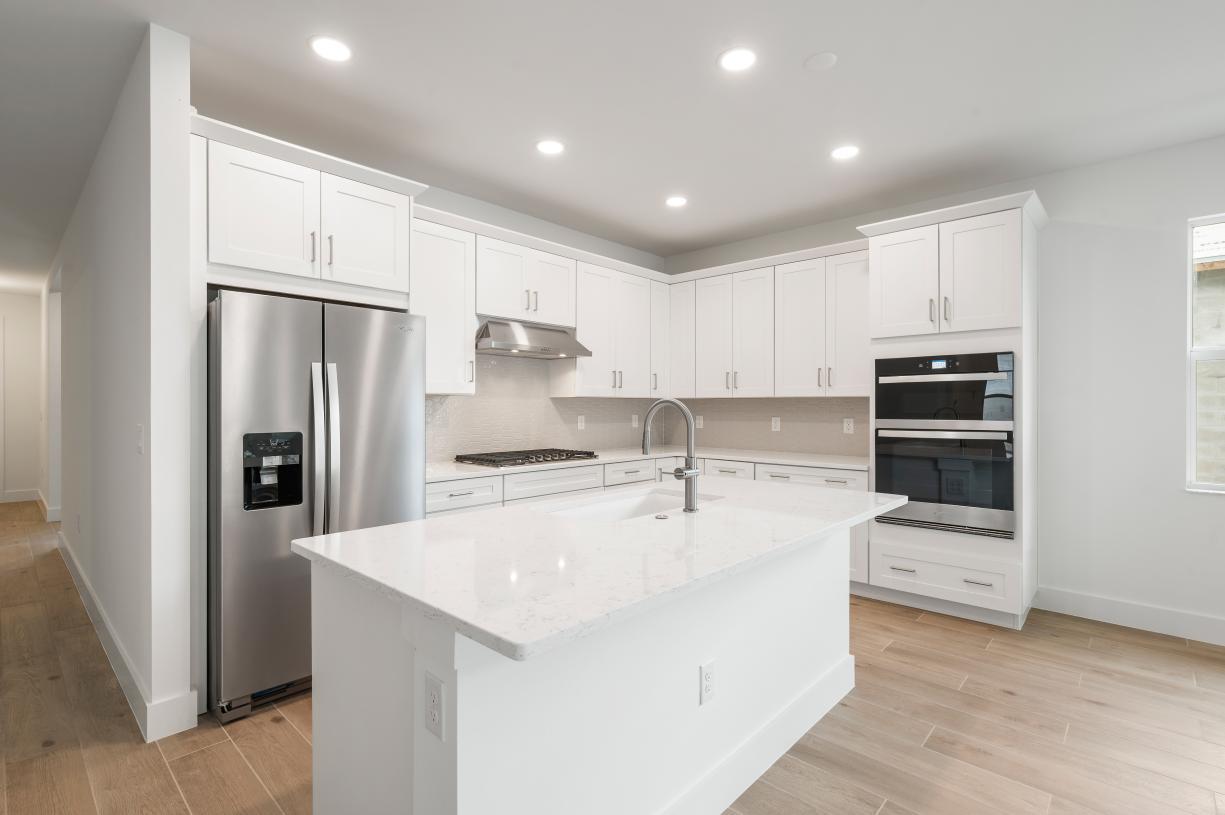 Montura - Seven Shores - Harbor Collection: Naples, Florida - Toll Brothers