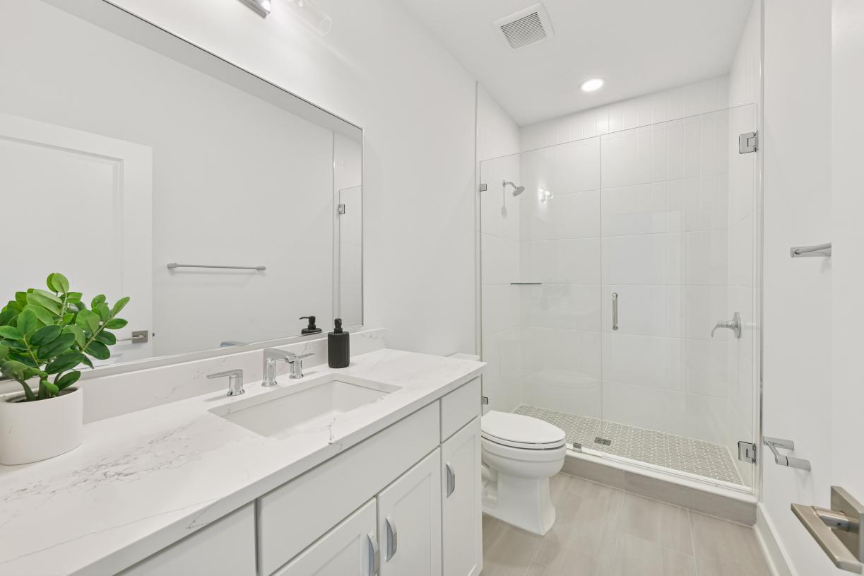 Secondary bathroom with a beautiful walk-in shower