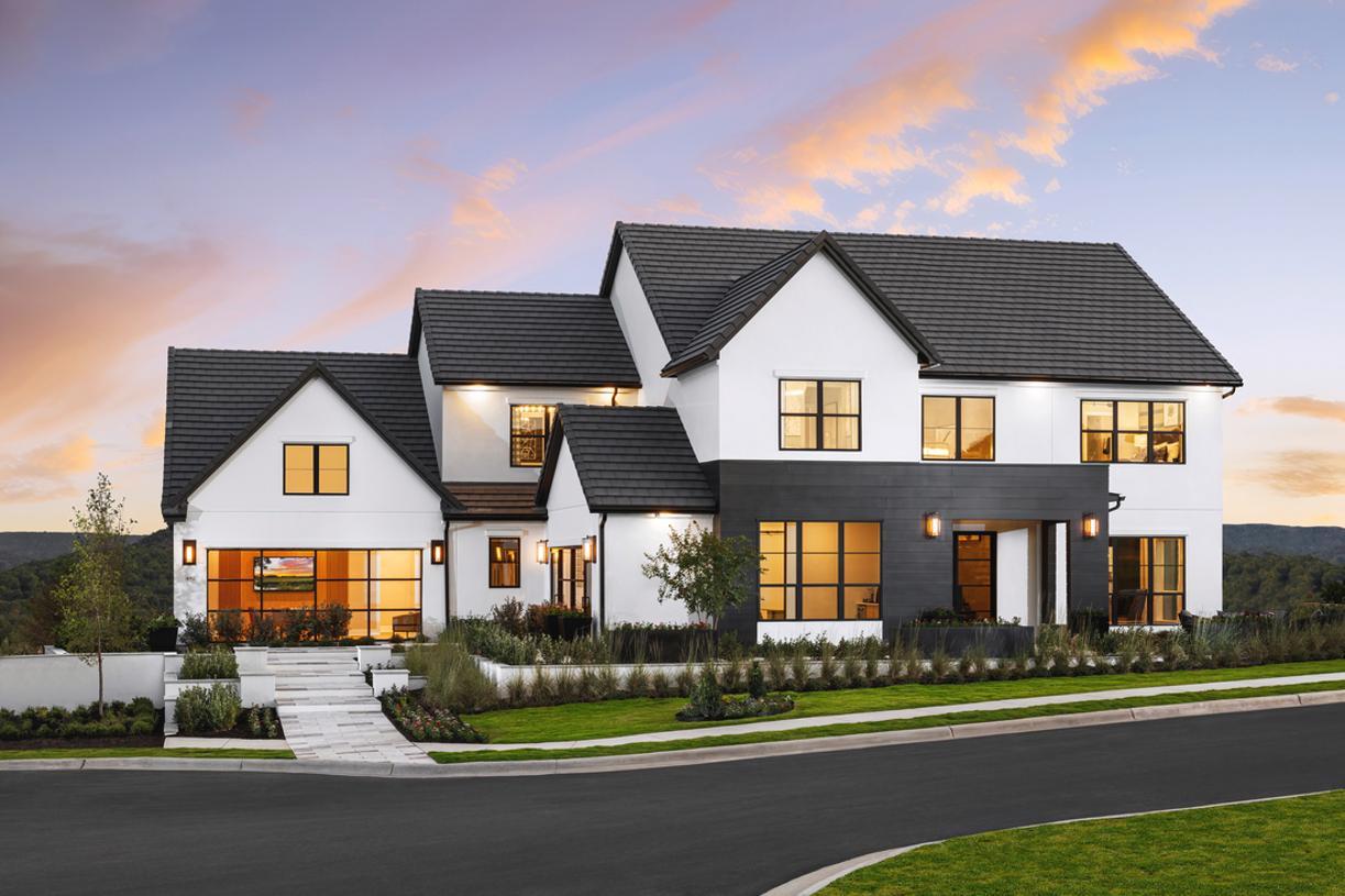 casa en Town Lake at Flower Mound por Toll Brothers