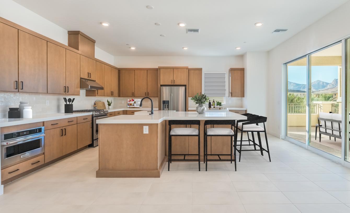 9132 Las Manaitas Ave (Valmarana)