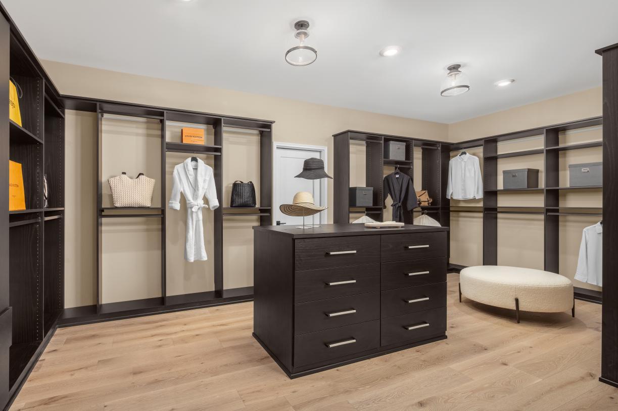 Oversized primary closet