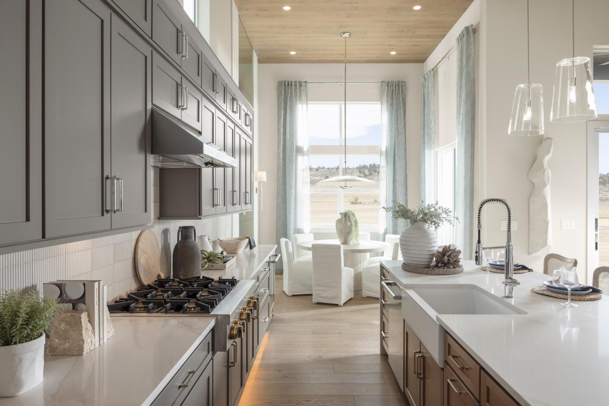 Riano Ridge - Overlook Collection - Loveland, CO
