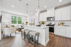3047 Finchborough Ct (Glenville Elite)
