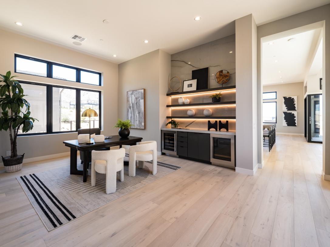 Gorgeous home office space with built-in shelving