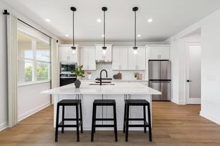 Ferncroft Craftsman - The Oaks at Kelly Park - Welsh Collection: Apopka, Florida - Toll Brothers
