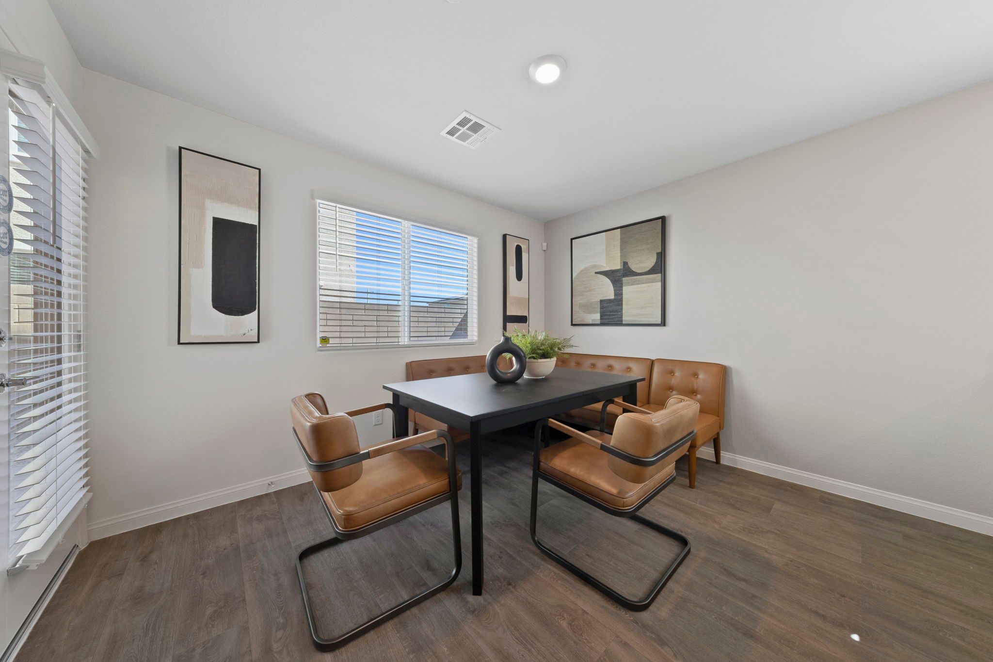 5272 Damrow Ave. Las Vegas, NV 89122