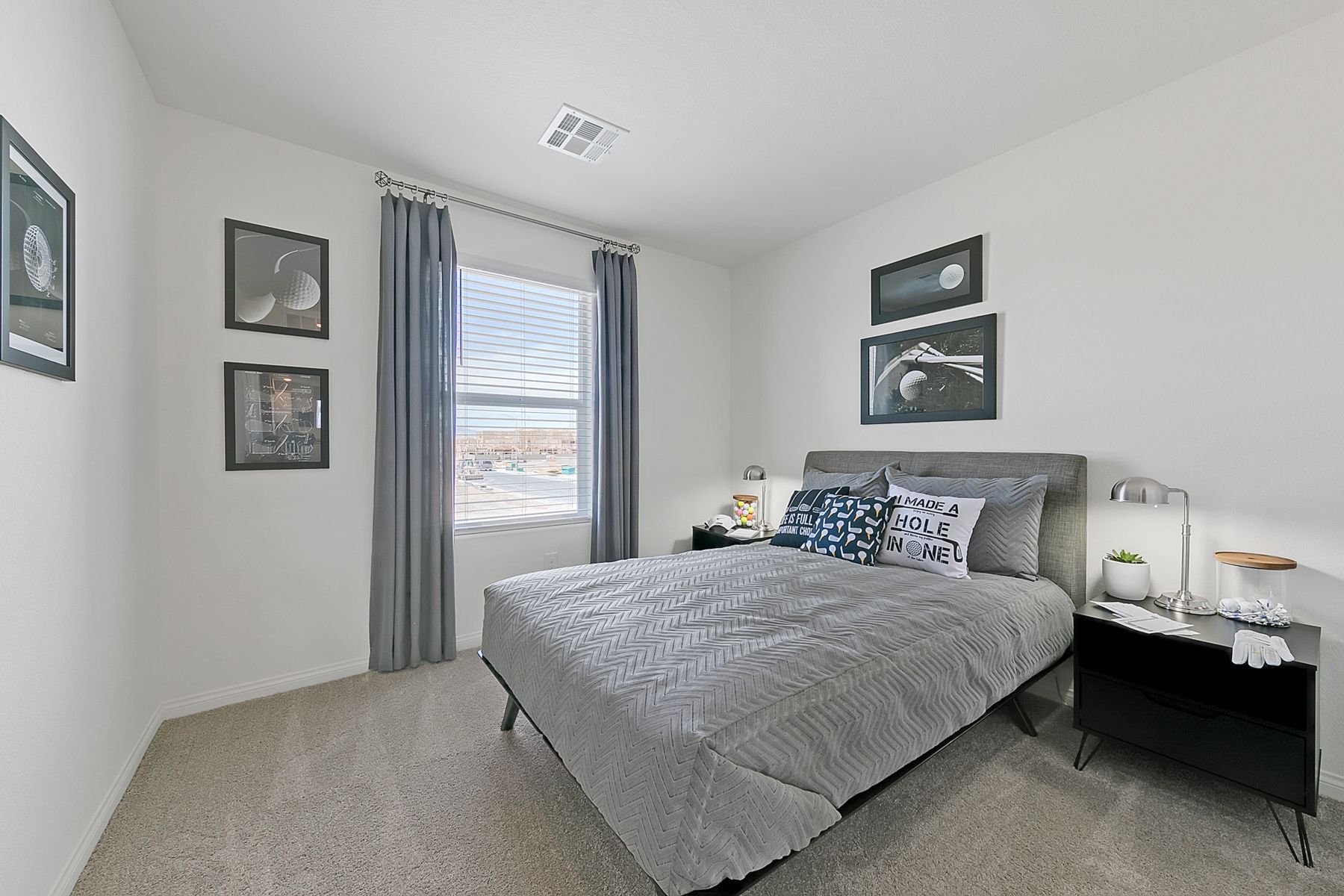 2881Heritage Gold Ct. North Las Vegas, NV 89086