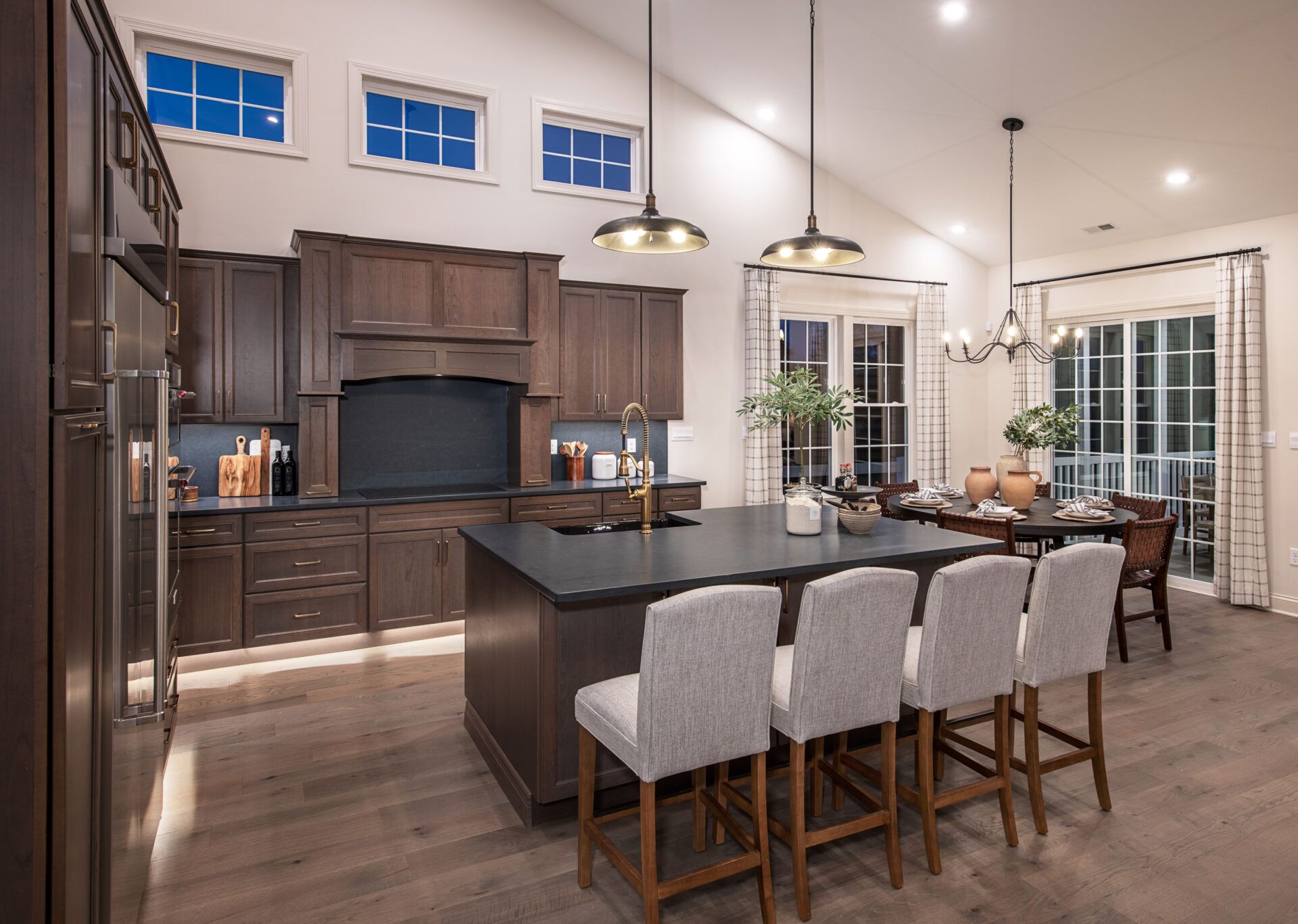 The Pinnacle Hancock Model Kitchen and Nook