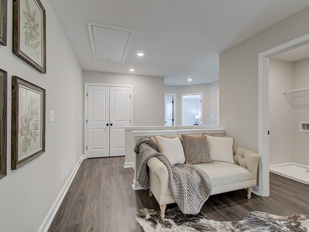 Brooks Plan Representative Photo Loft