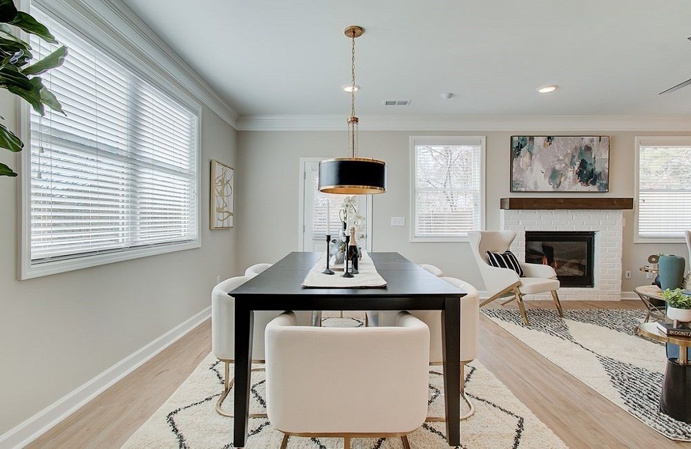 Brooks Plan Dining Area
