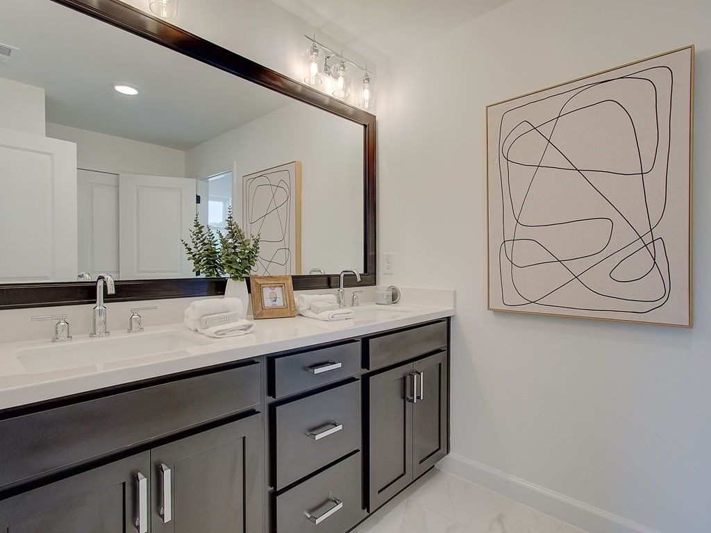 Townes at South Main - Model