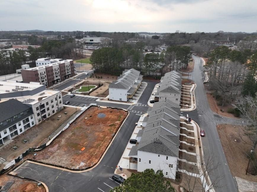 1979 Deco Drive (Kincade)