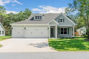 Marco - Magnolia Bay Estates: Freeport, Florida - Traton Homes