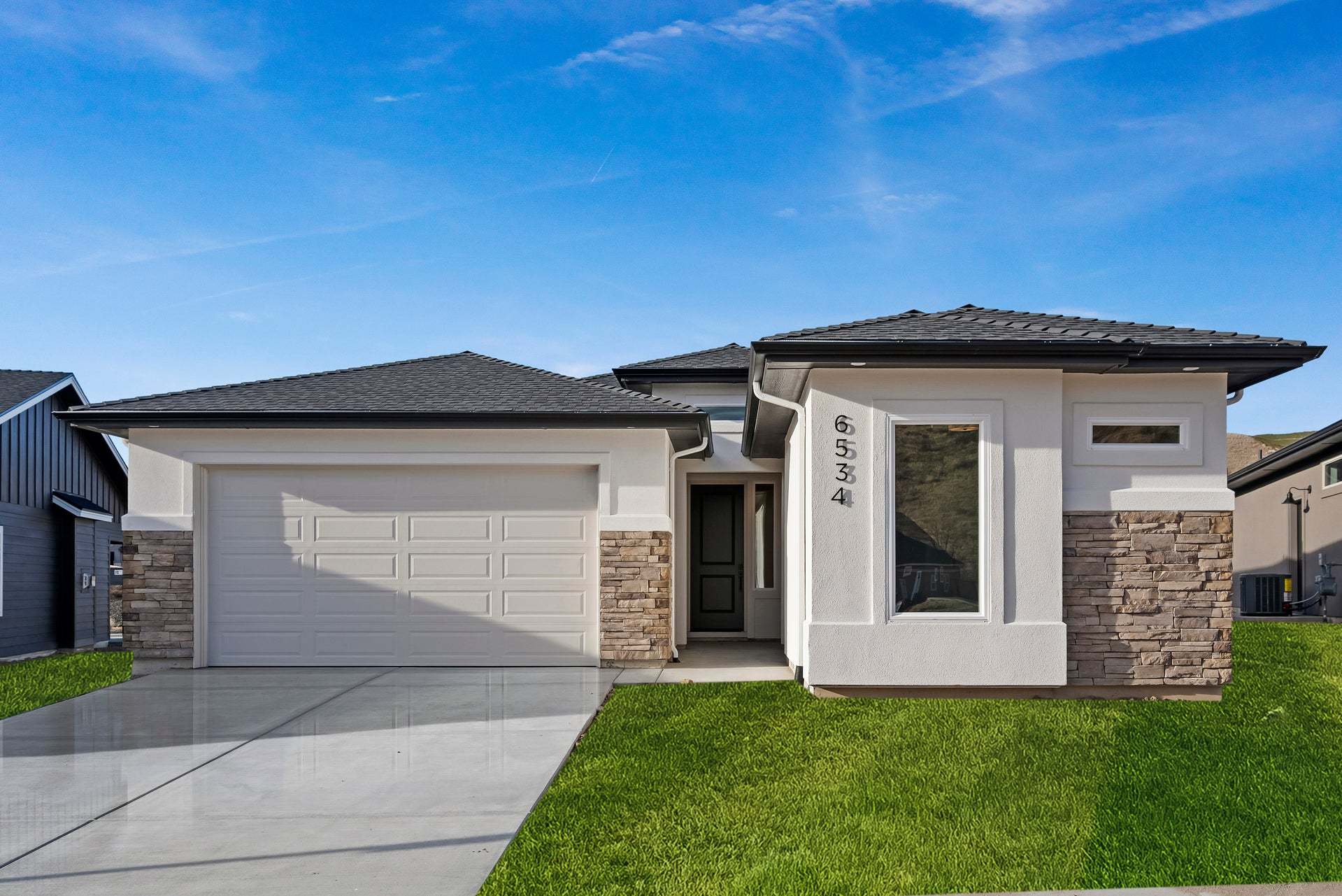 6534 E Lucy Dr (Lily)