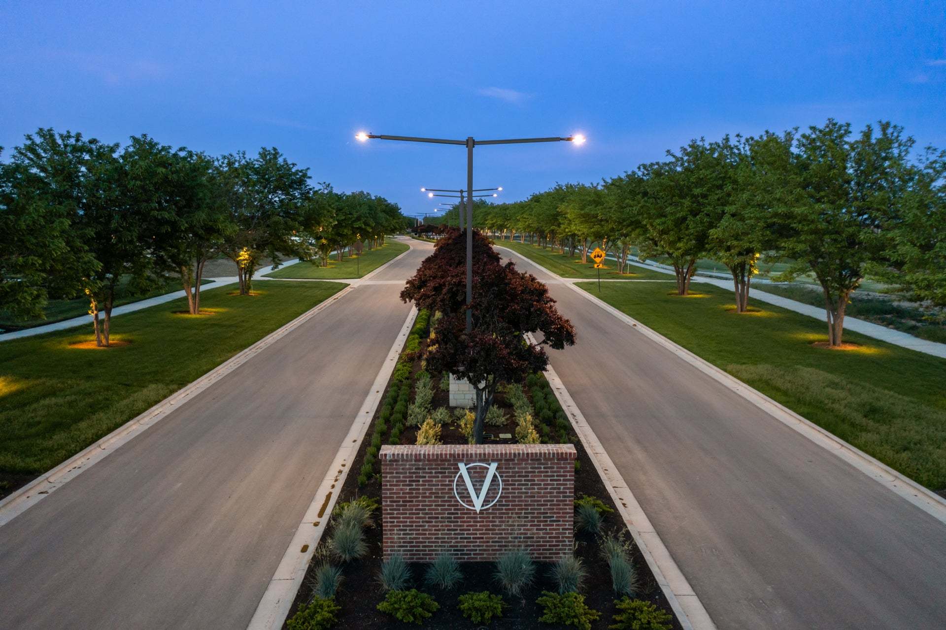 Valor Entrance