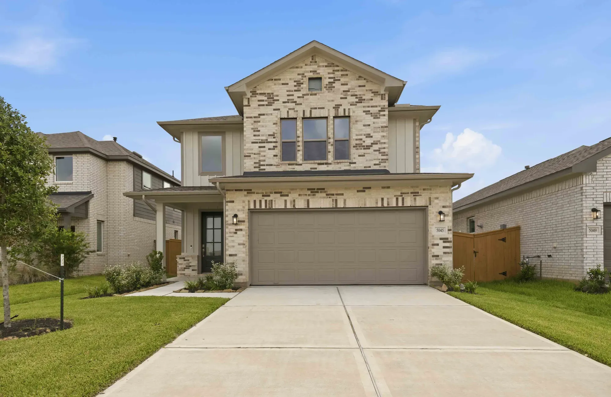 5045 Marcasca Drive (Bandera)