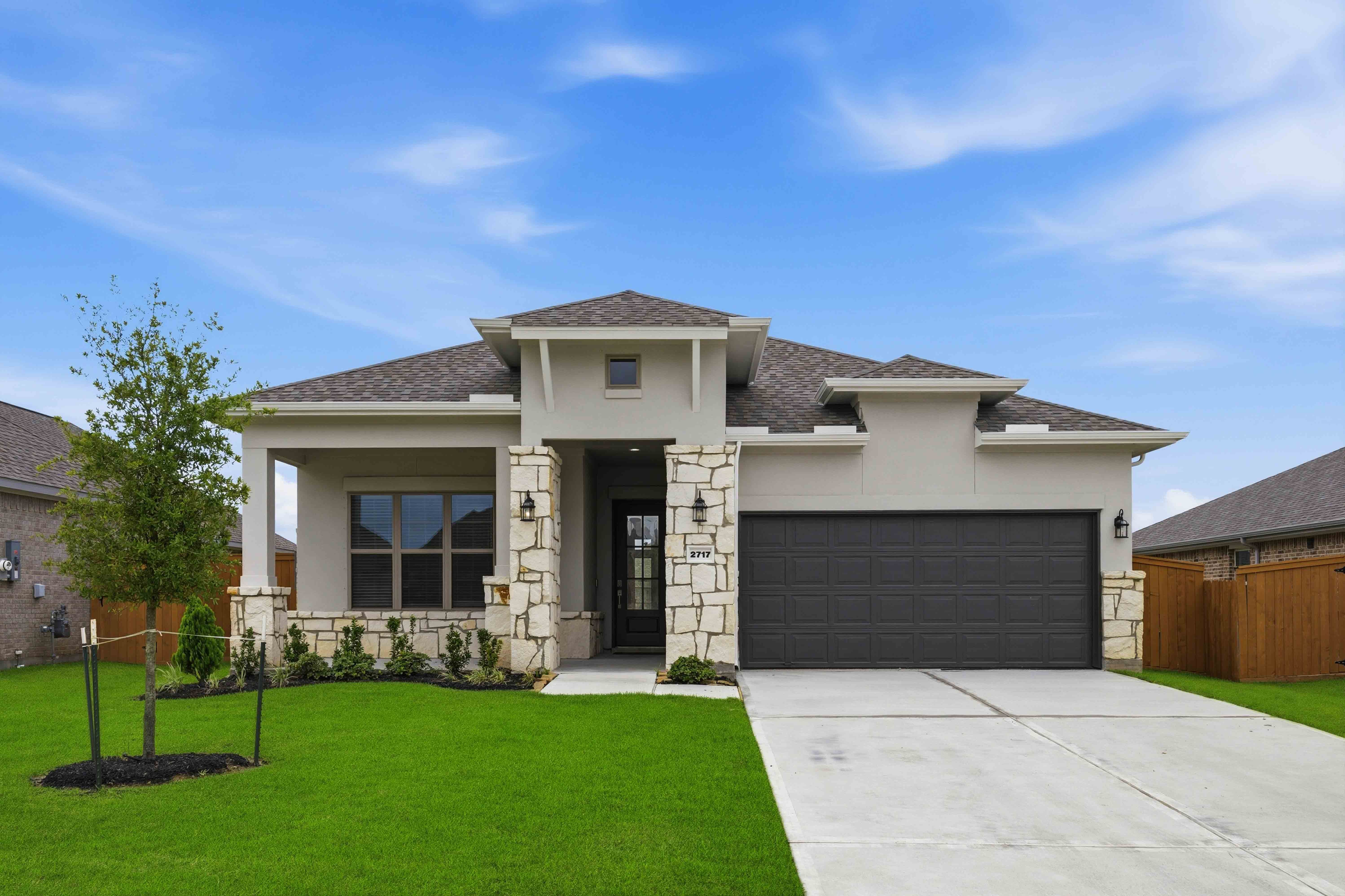 Oxford - Lago Mar/50&55: La Marque, Texas - Tricoast Homes