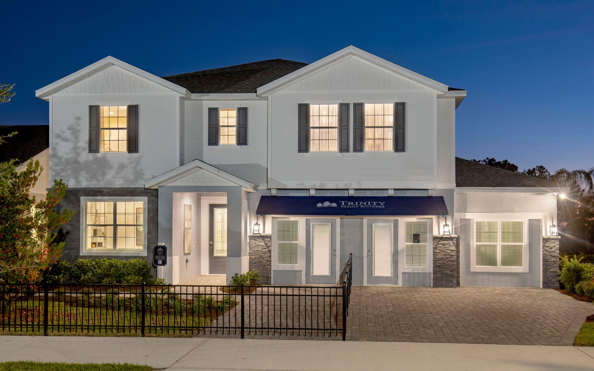 Sims 3-Car Garage floor plan