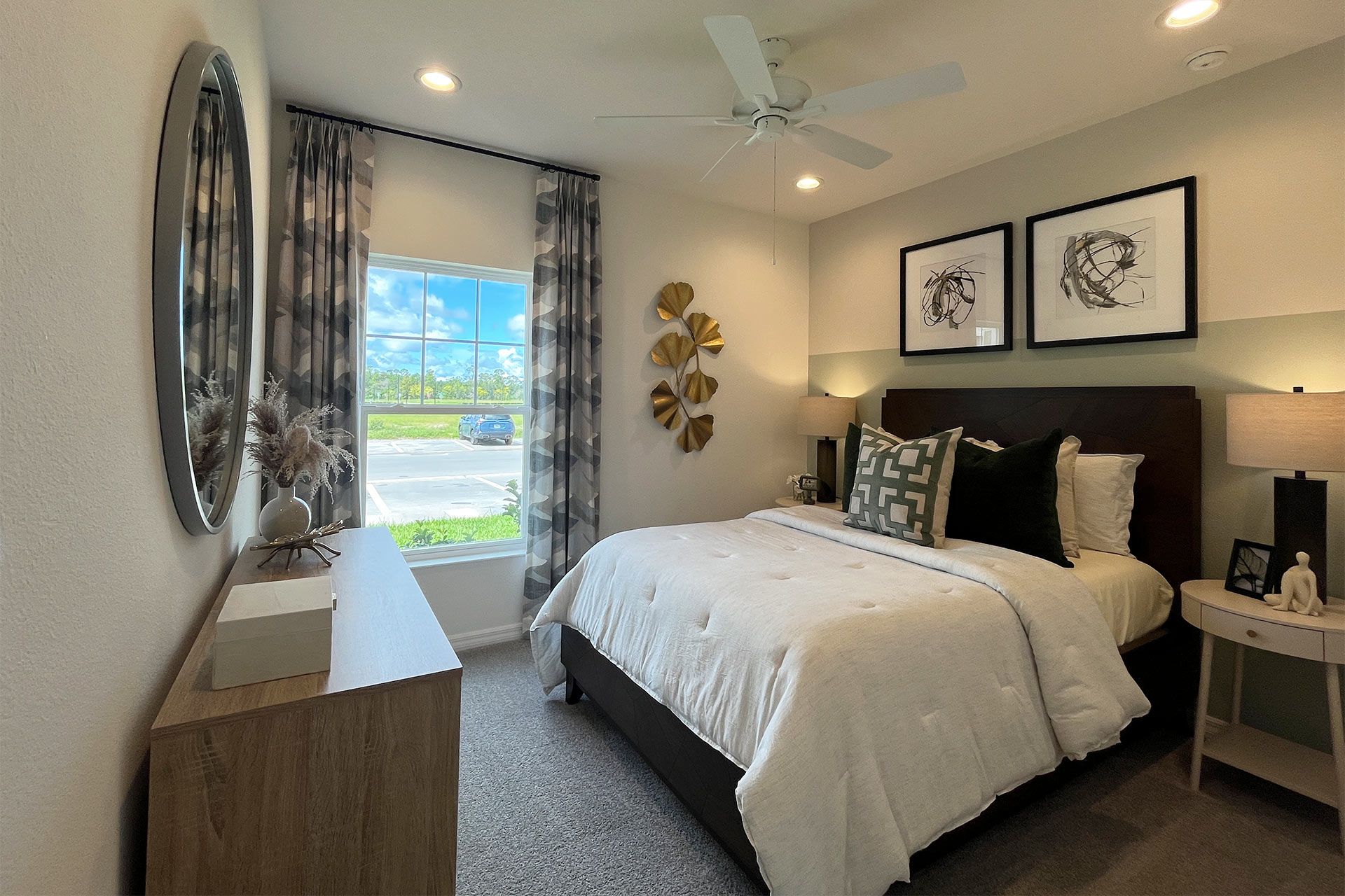 Ashley townhome exterior with covered porch in Pine Meadows, new construction in Eustis FL