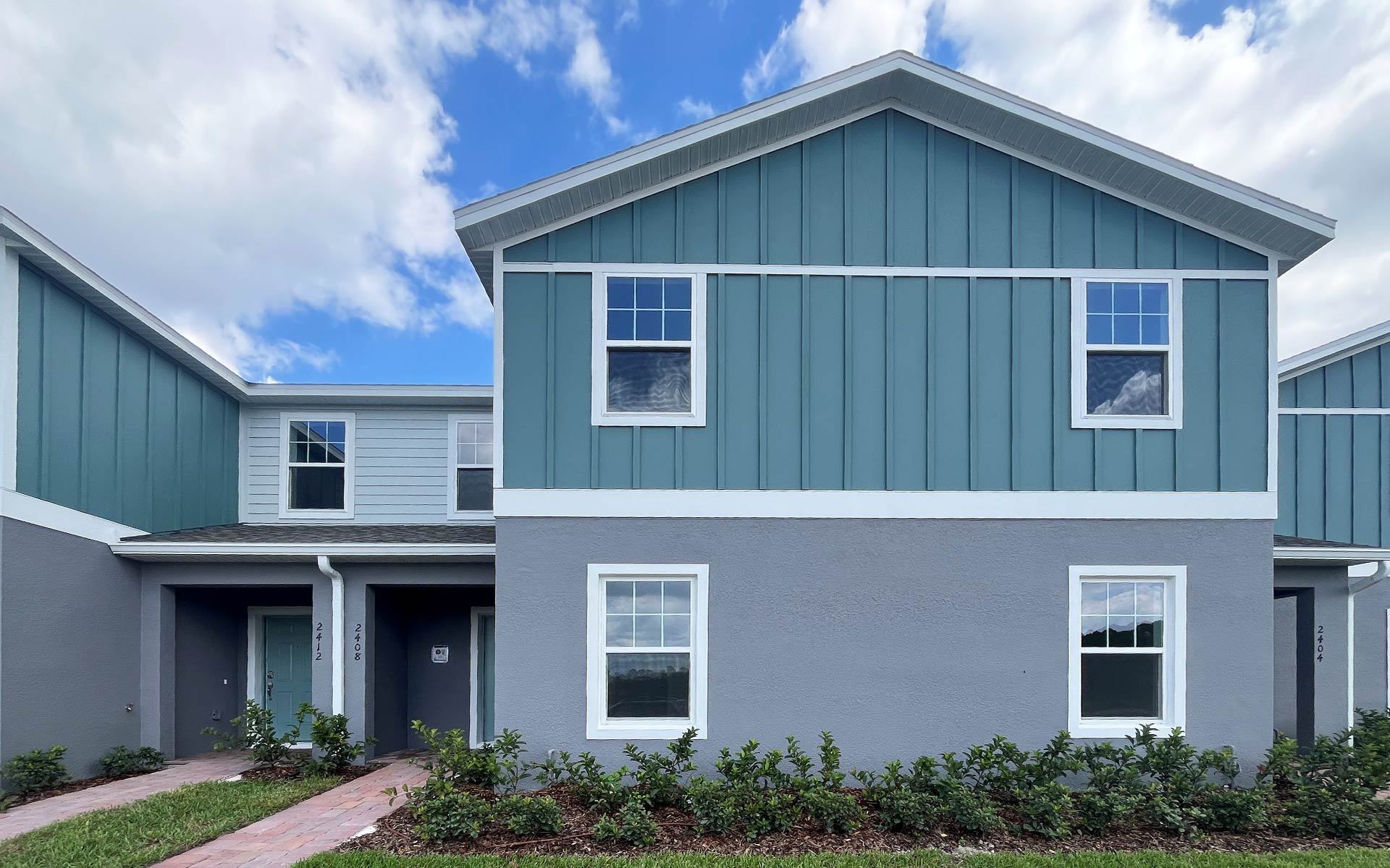 Front Exterior View of a Modern Central Florida TownHome