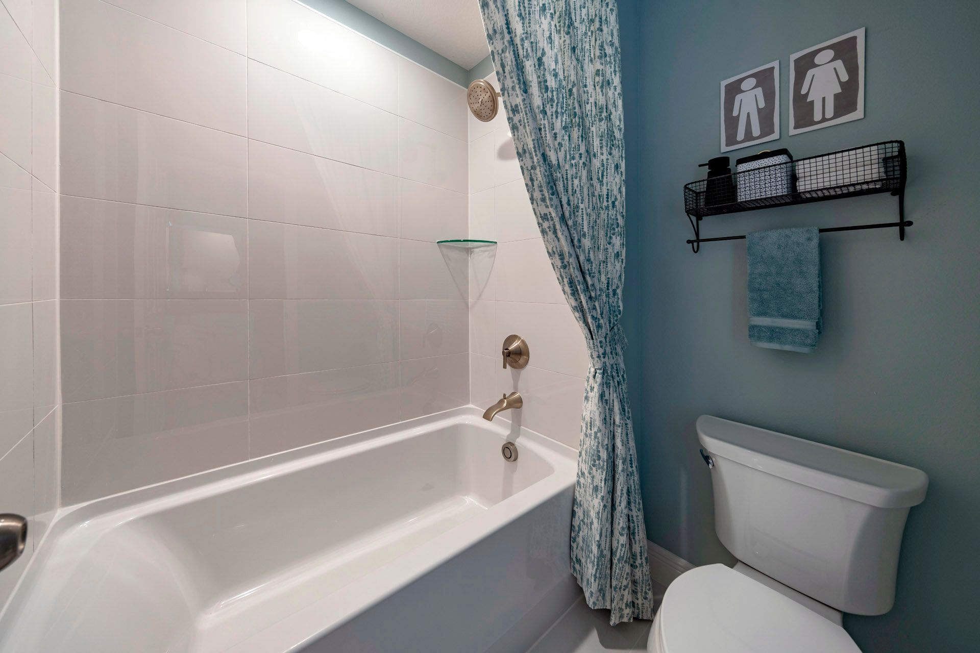 Lopez third bath