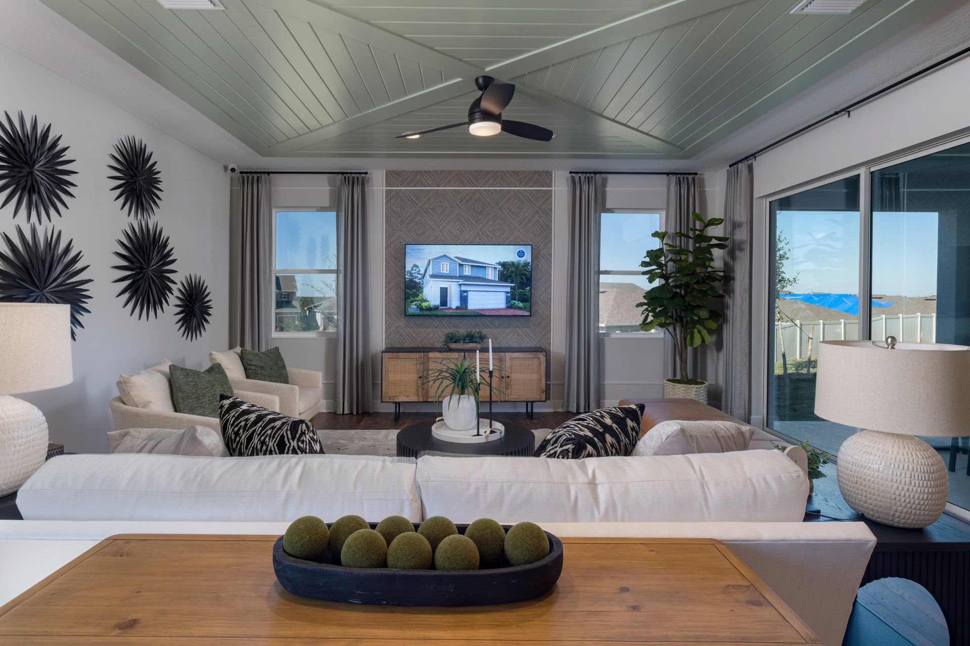 Wekiva family room
