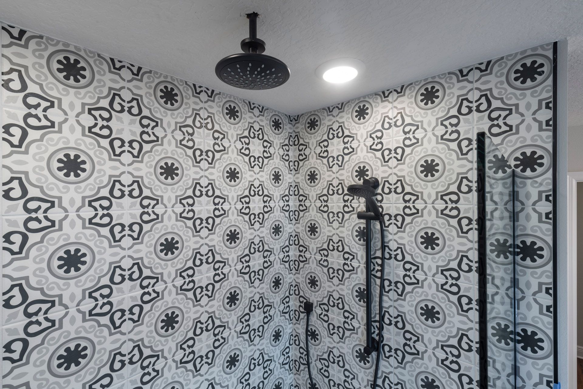 Wekiva primary bathroom