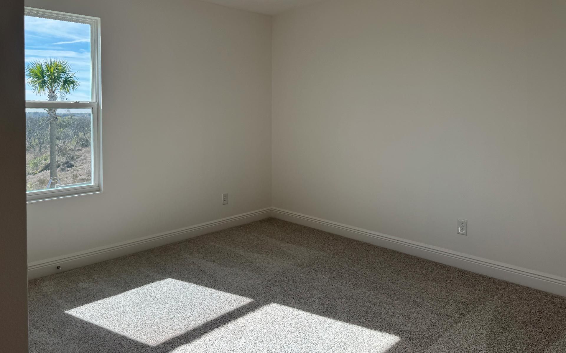 Comfortable Bedroom for Family or Guests in Central Florida Home