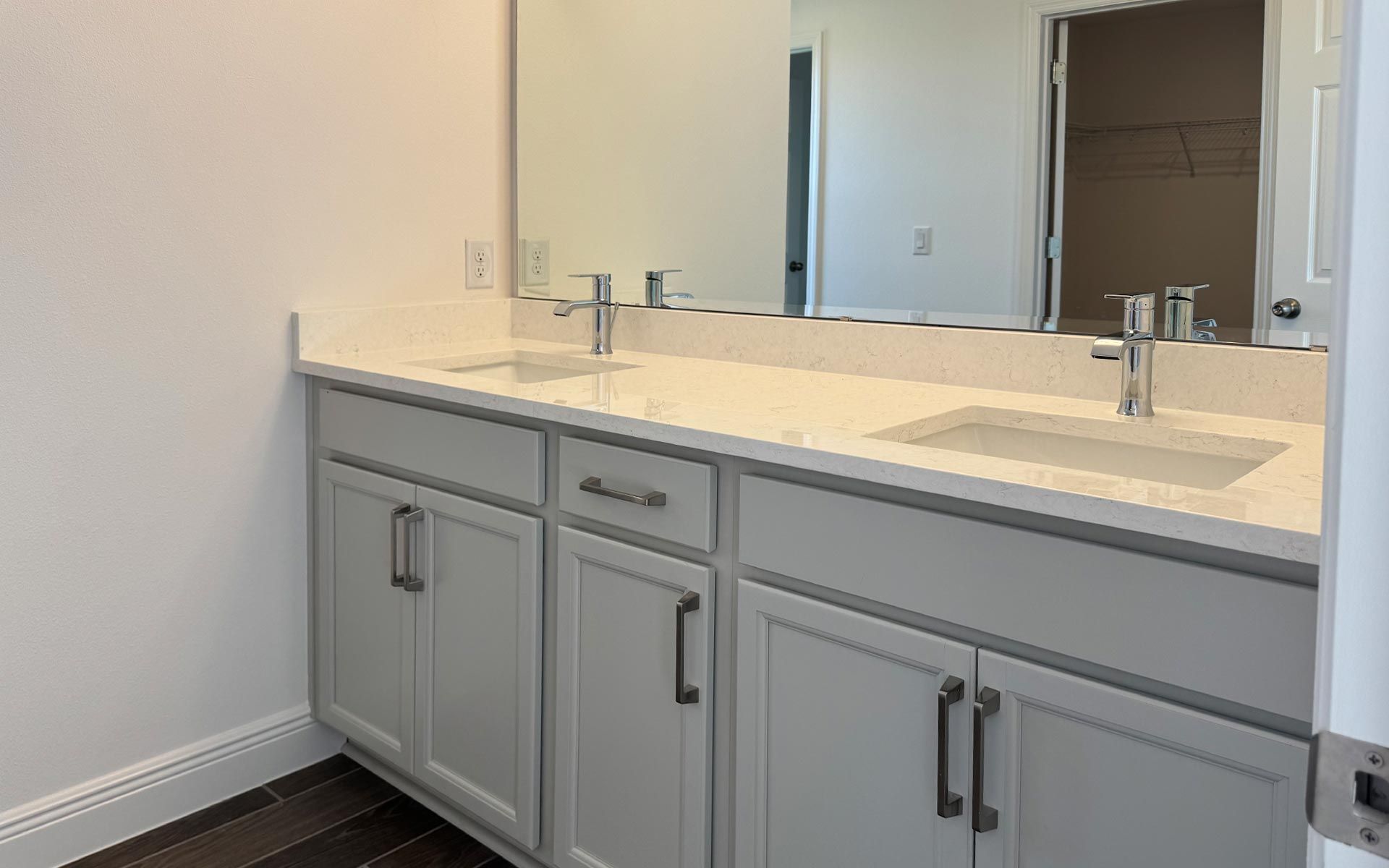 Luxurious Primary Bathroom in Central Florida Home