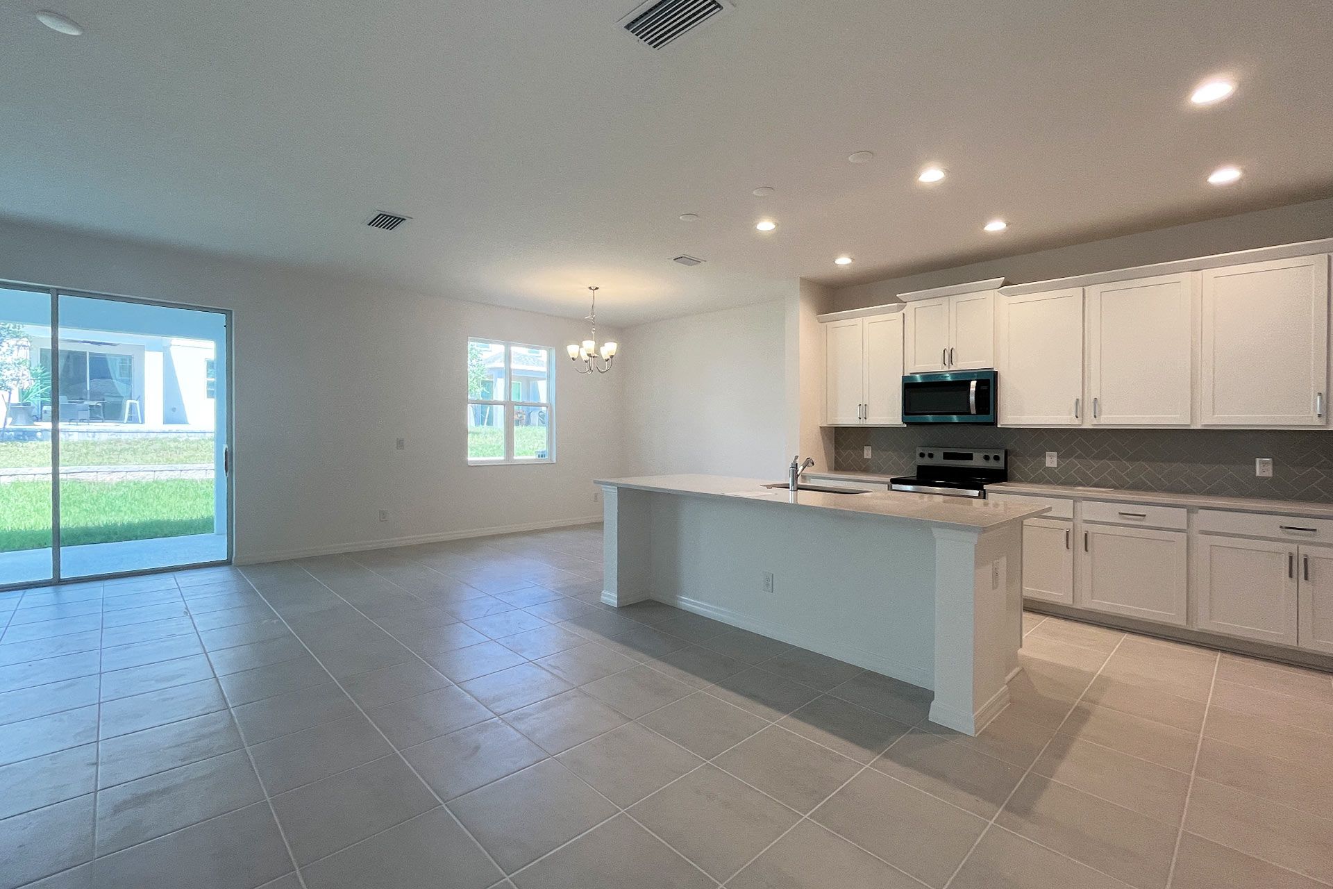Gourmet Kitchen with Upgraded Features in Central Florida House