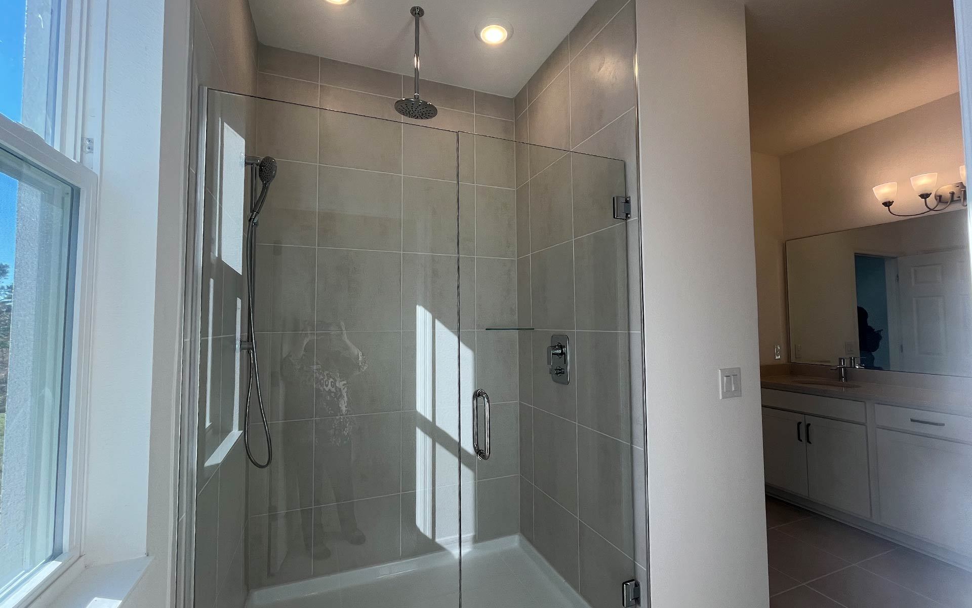 Spa-Like Primary Bathroom in Central Florida Home