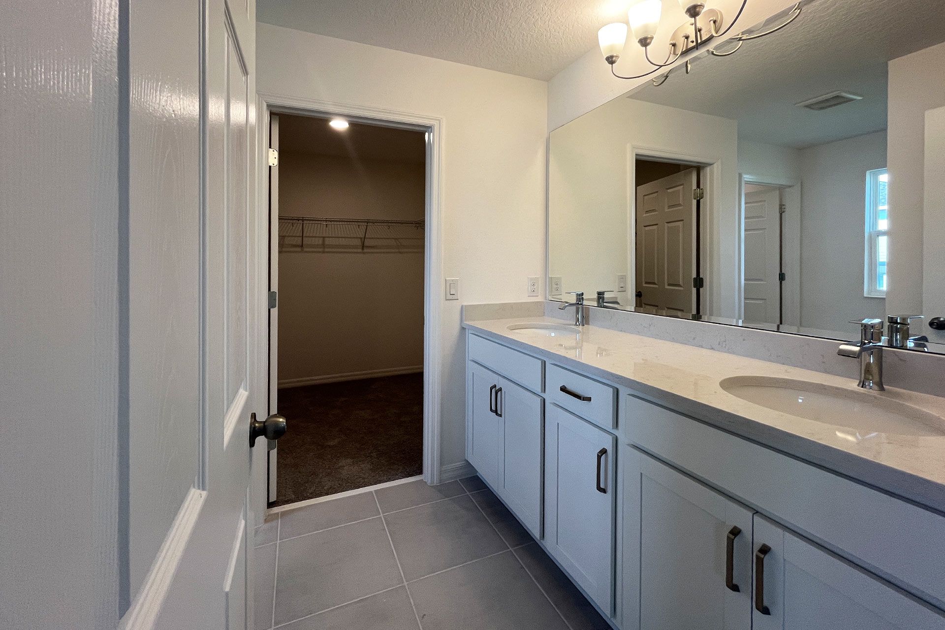 Elegant Primary Bathroom with Upgraded Finishes in Central Florida Home