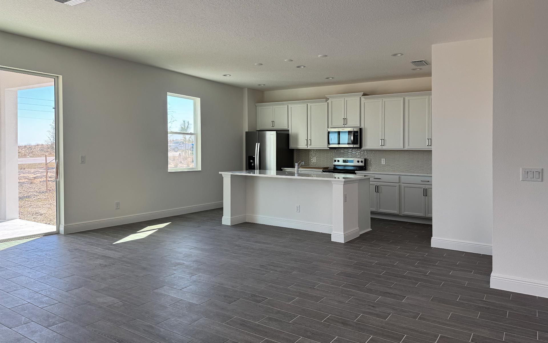 Modern Open-Concept Kitchen in Central Florida Home