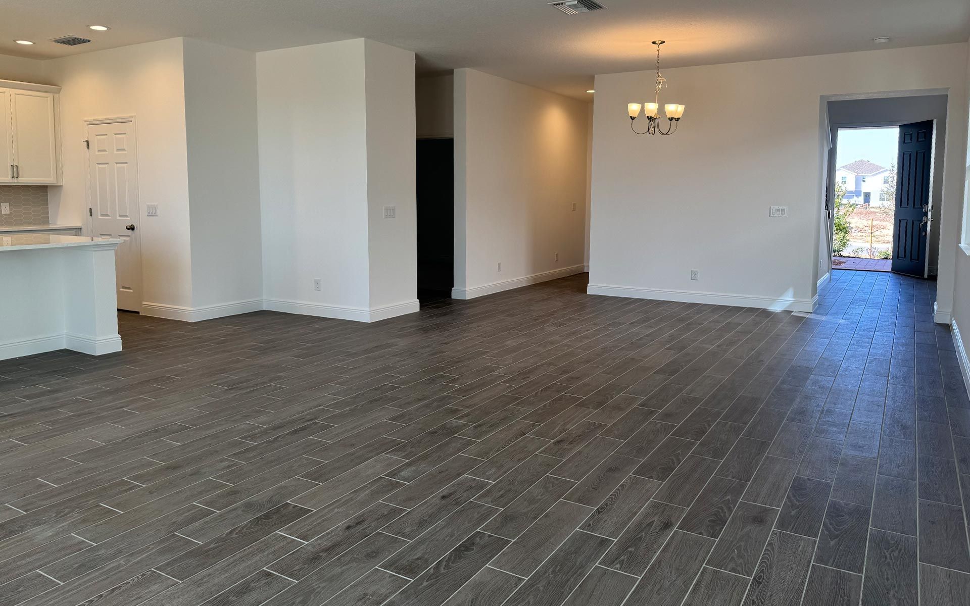 Spacious and Inviting Living Room in Central Florida Home