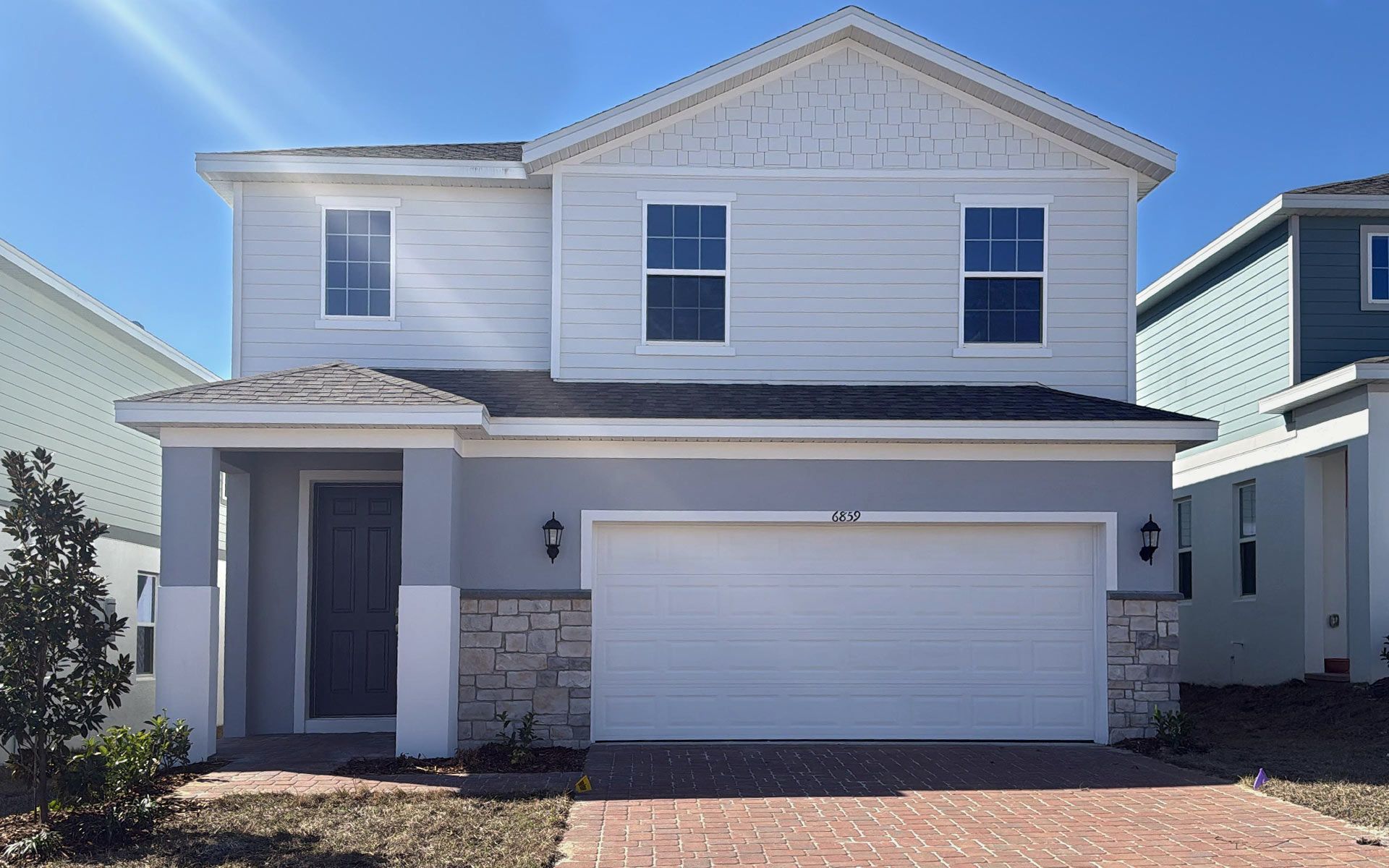 Front Exterior View of a Modern Central Florida Home