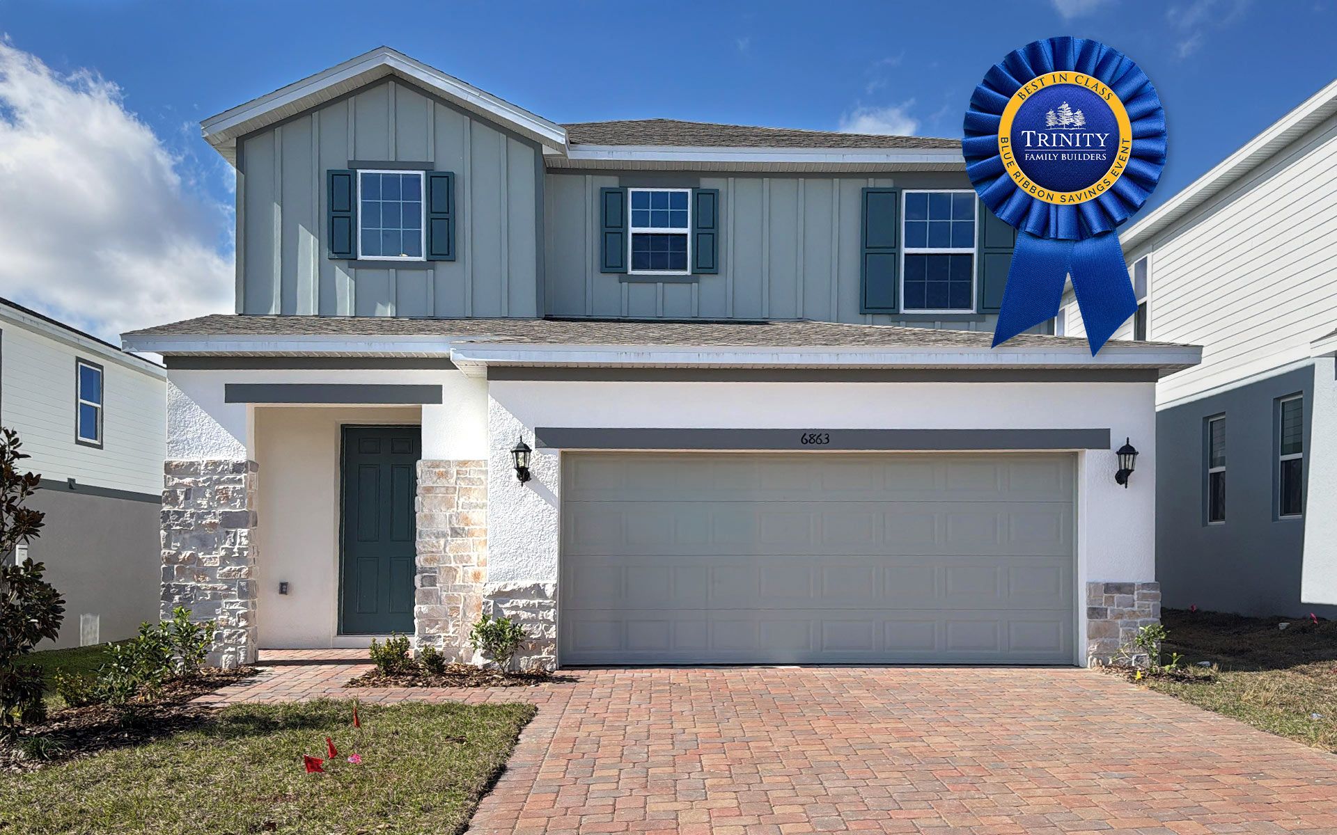 Front Exterior View of a Modern Central Florida Home