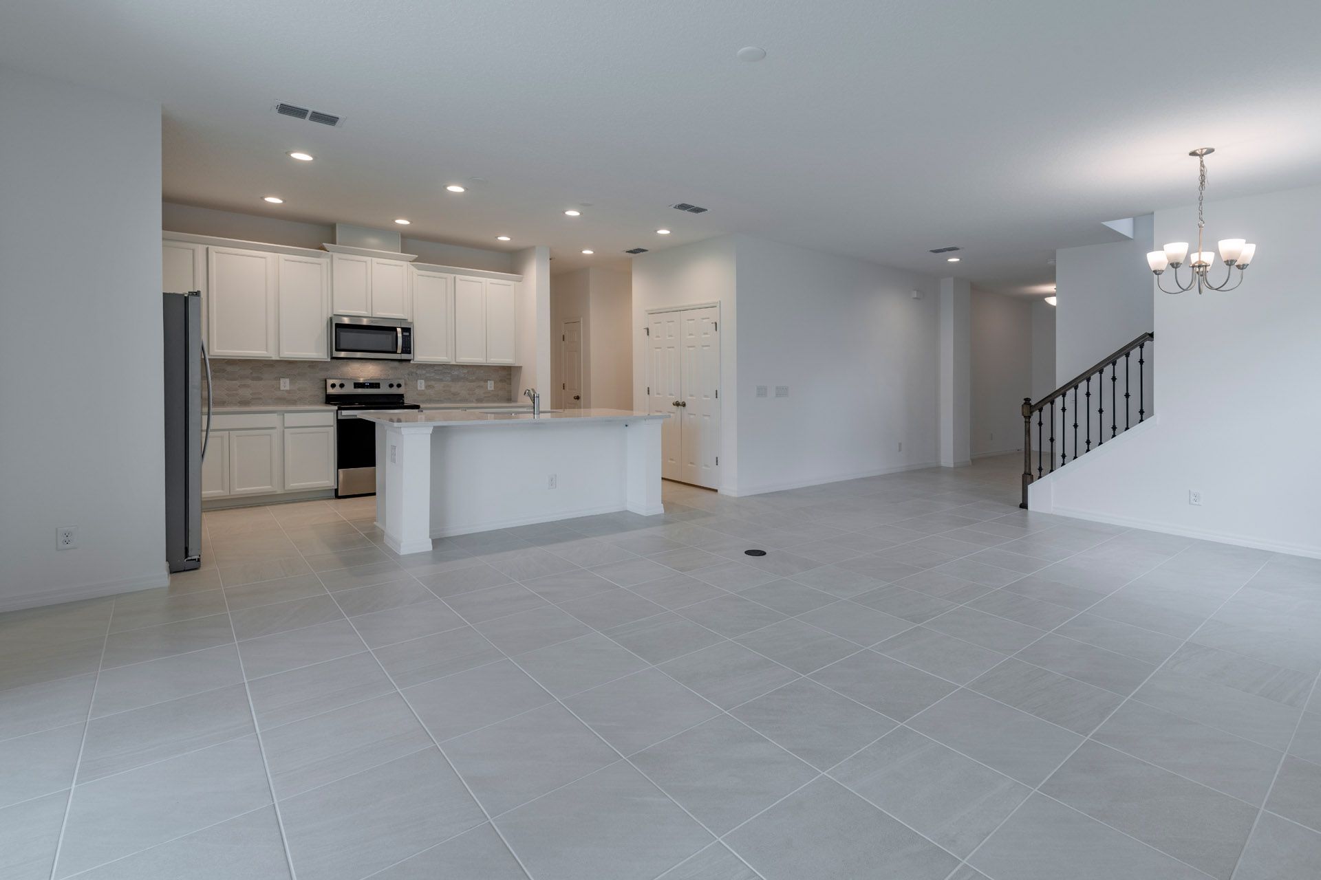 Spacious and Inviting Living Room in Central Florida Home