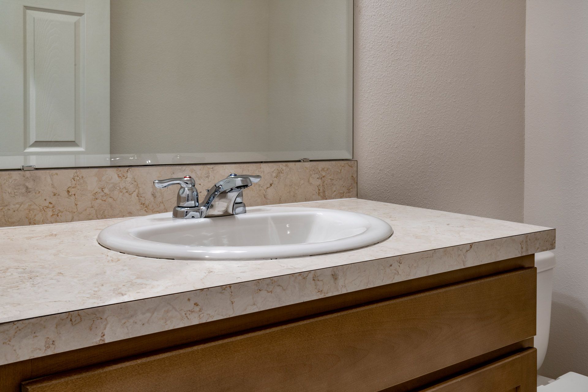 Well-Appointed Bathroom in Central Florida Townhome