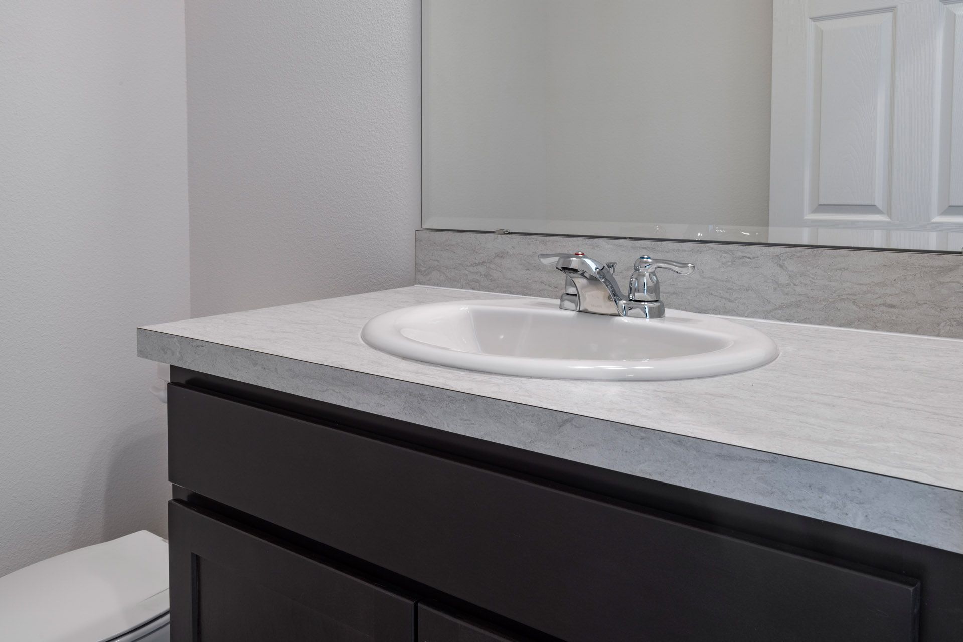 Well-Appointed Bathroom in Central Florida Townhome