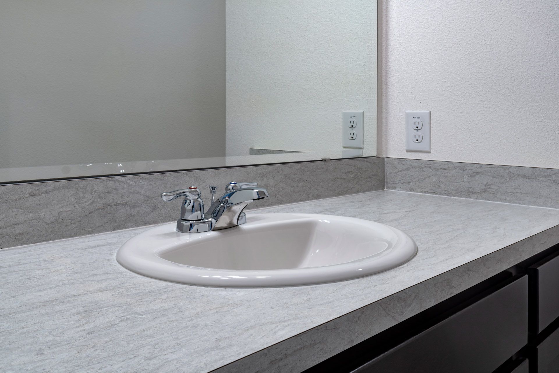 Well-Appointed Bathroom in Central Florida Townhome