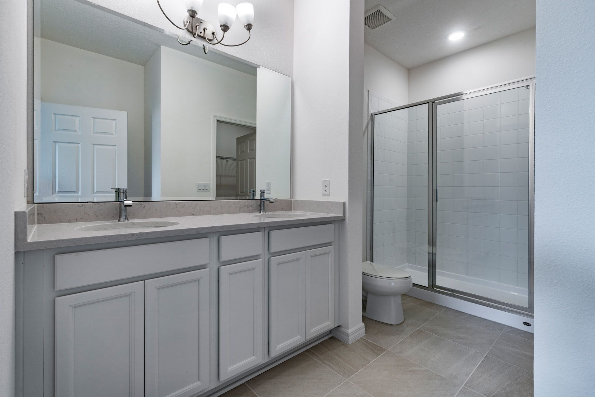 Modern Second Primary Bathroom with Stylish Features in Central Florida House