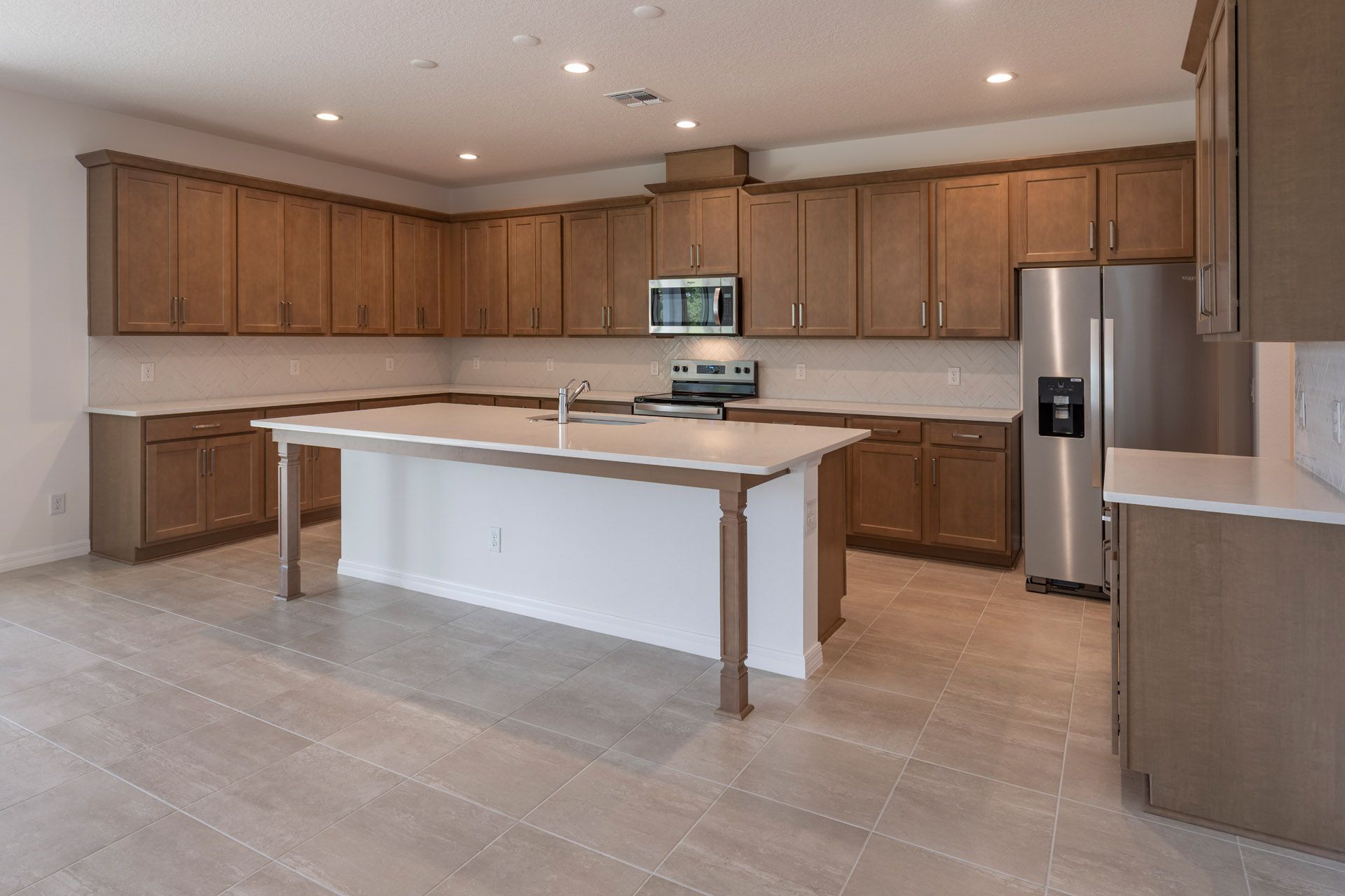 Spacious and Functional Kitchen in Central Florida Home