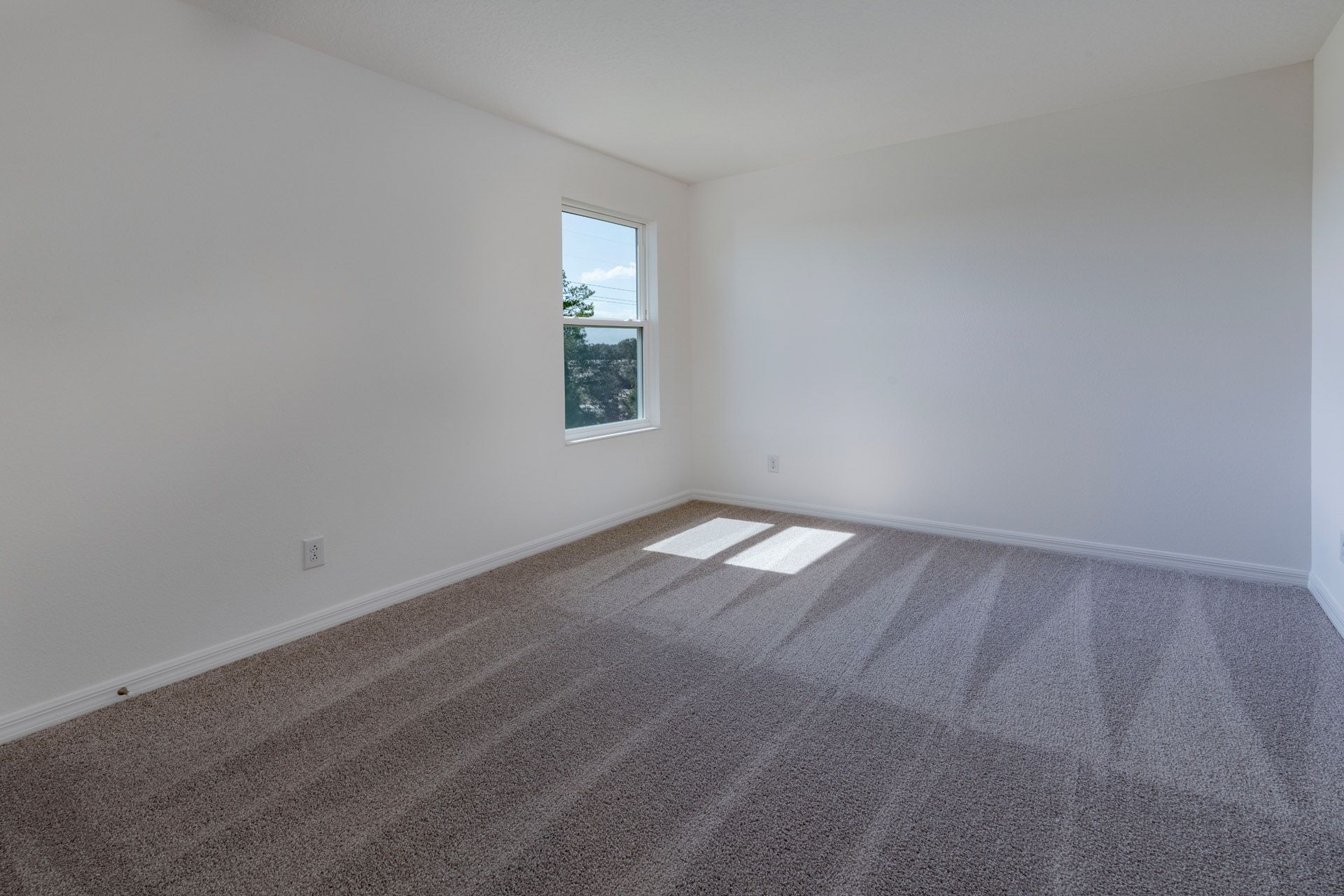 Flexible Bedroom Space in Central Florida Single-Family Home