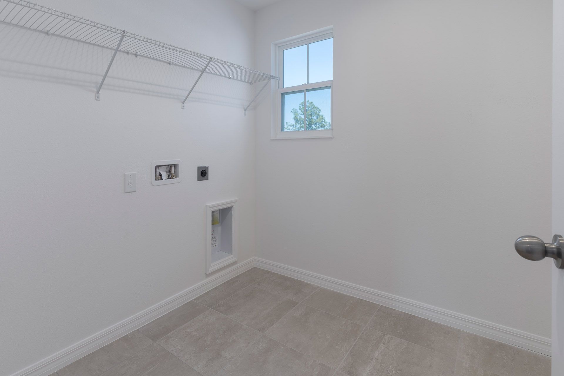 Efficient Laundry Space in Central Florida Single-Family Home