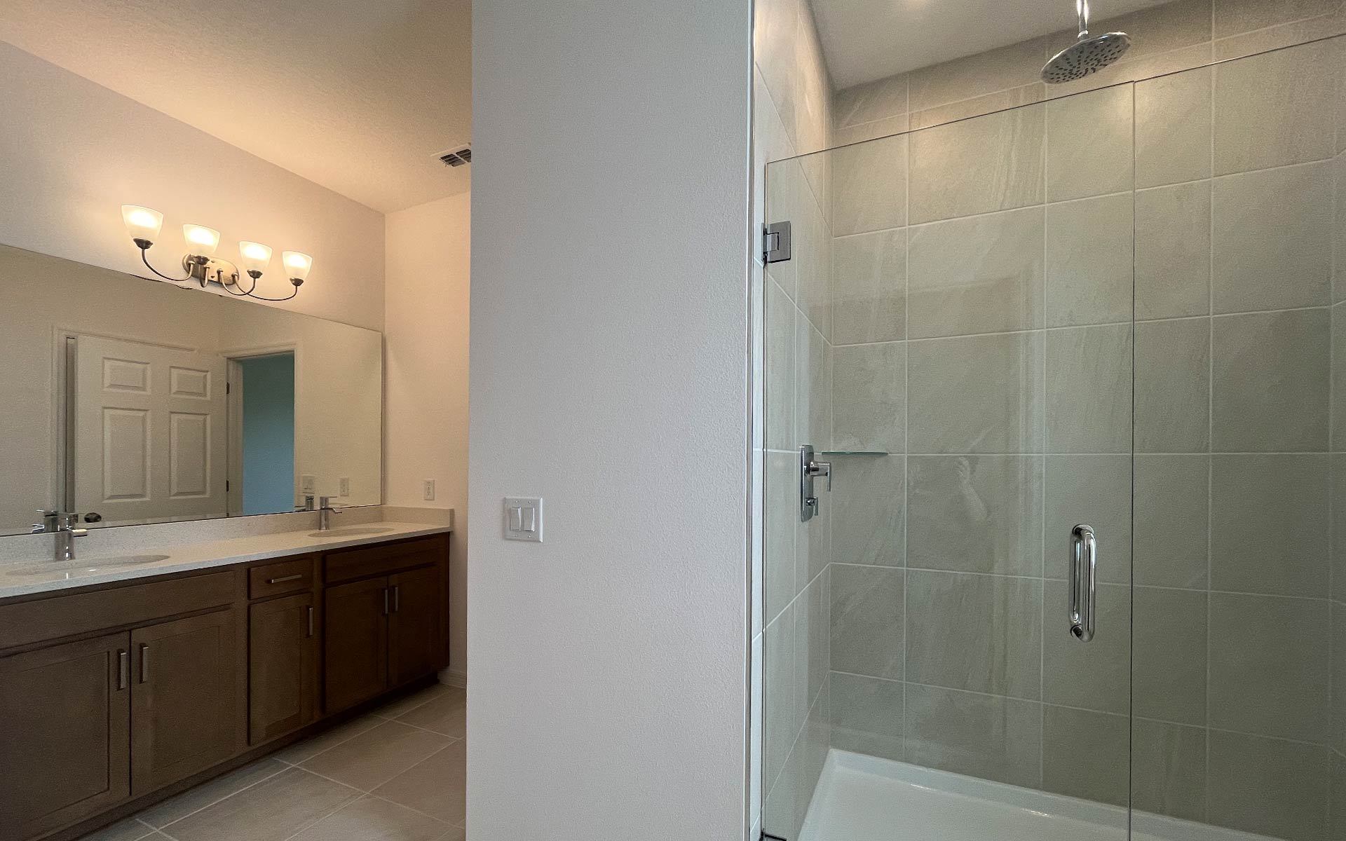 Elegant Primary Bathroom with Upgraded Finishes in Central Florida Home