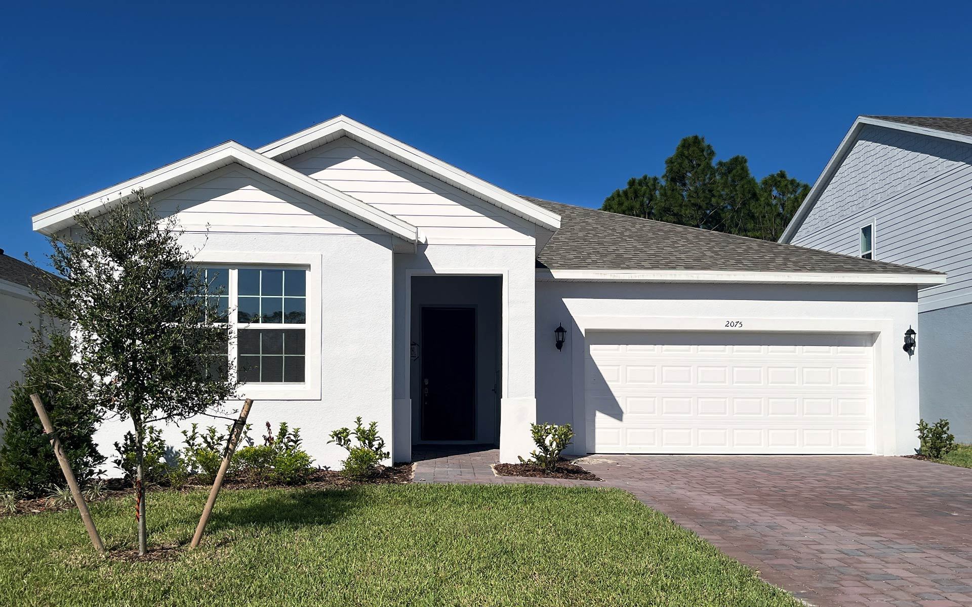 Front Exterior View of a Modern Central Florida Home