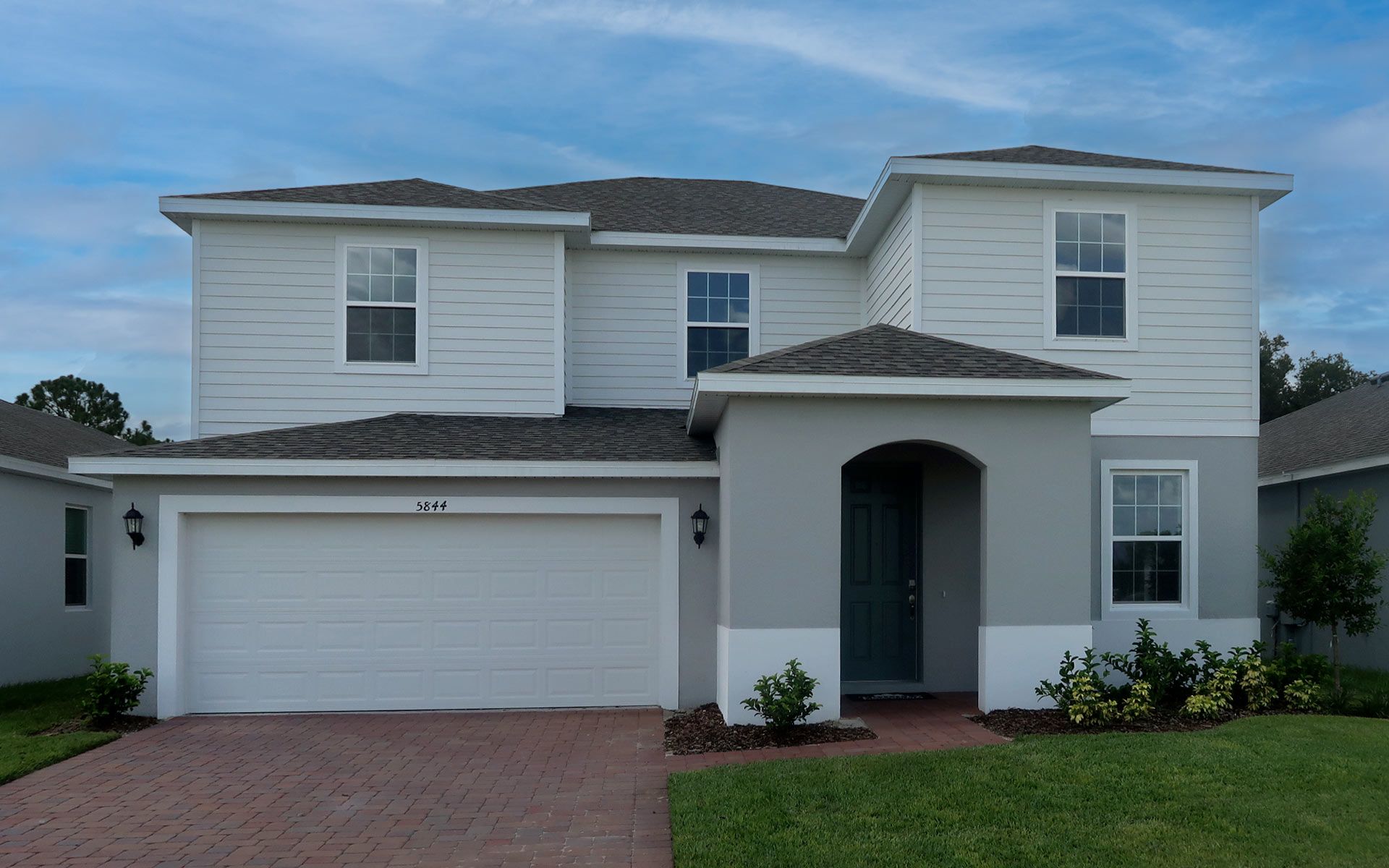 Front Exterior View of a Modern Central Florida Home